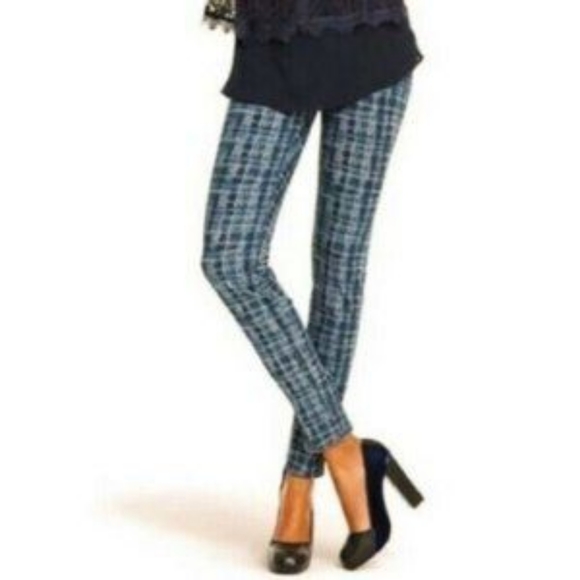 Cabi blue/gray grid print skinny denim stretch jeans. Size 8 - Picture 14 of 14